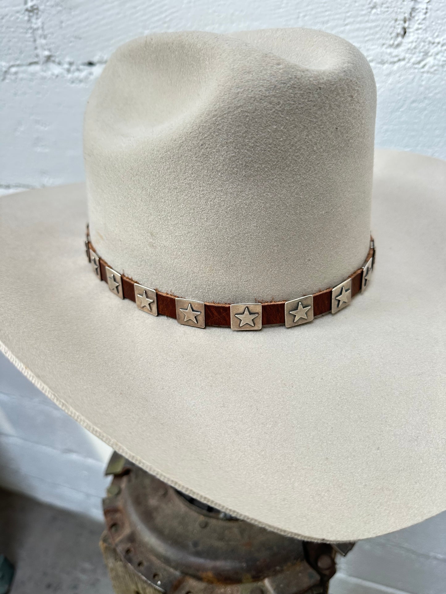 Dennis Hogan Star Hatband