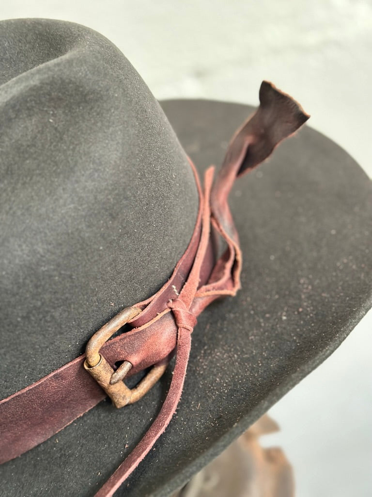 Tack-n-tailor