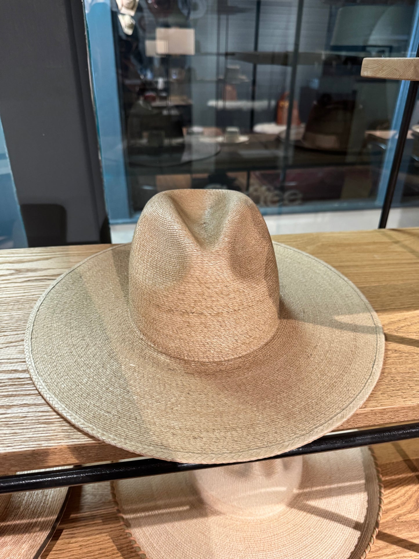 Gigi Pip Large Brim Light Carmel