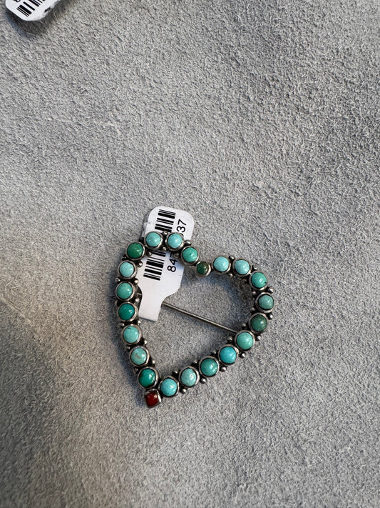 NOMAD CORE HEART PIN