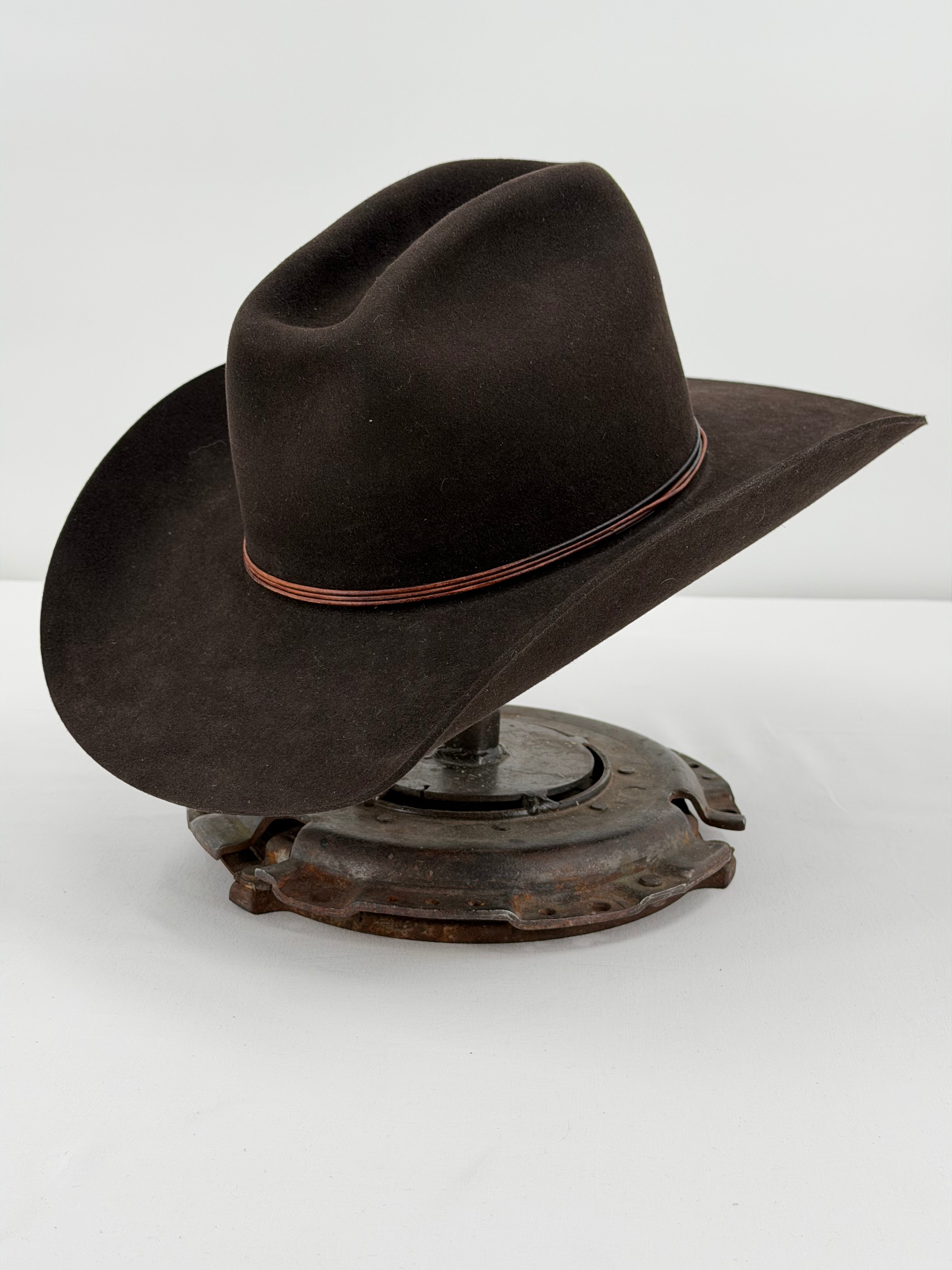 Dark Brown Round Beaver Hat - 7+