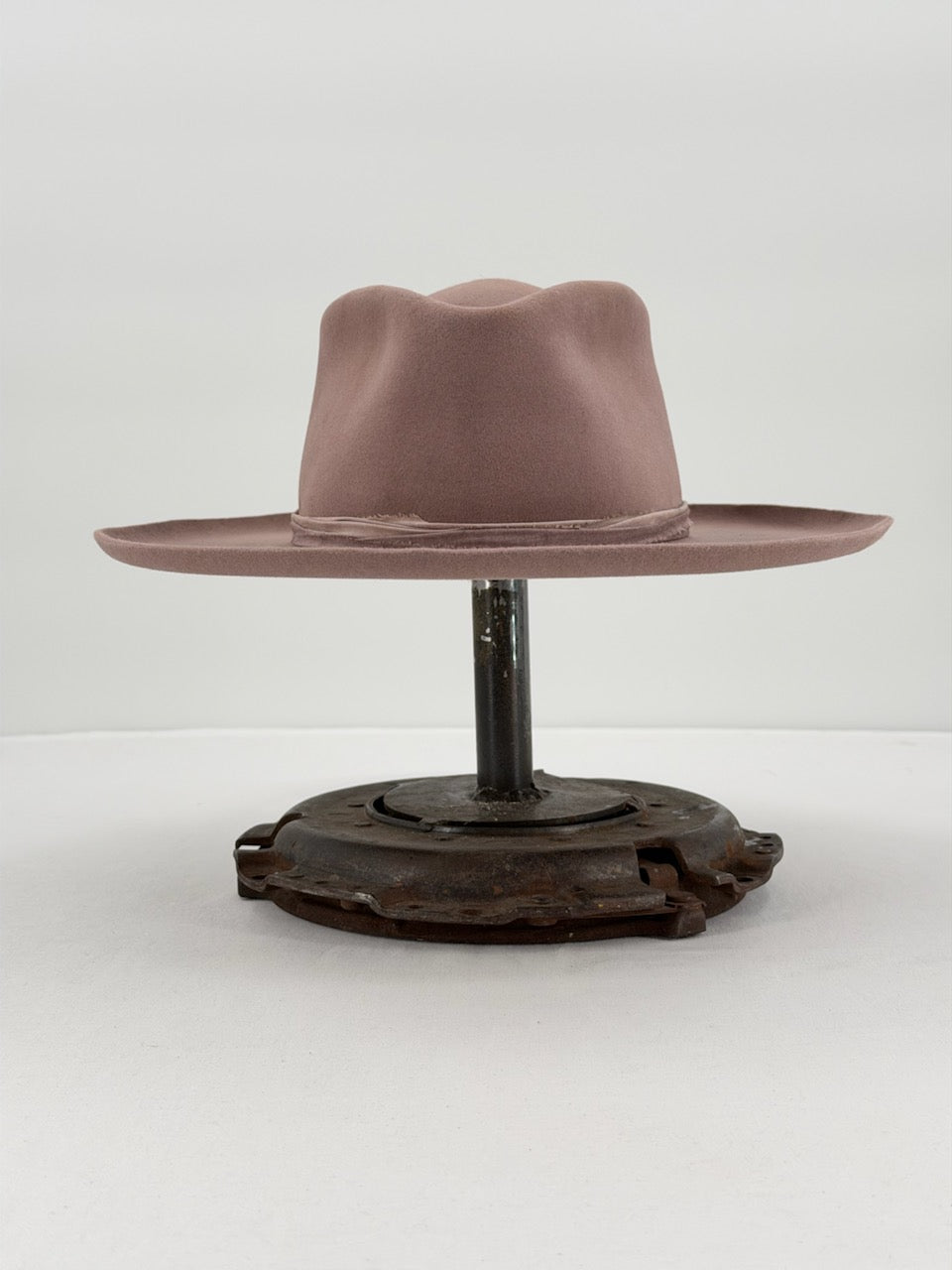 Dusty Rose Oval Rabbit Hat - 7 1/8