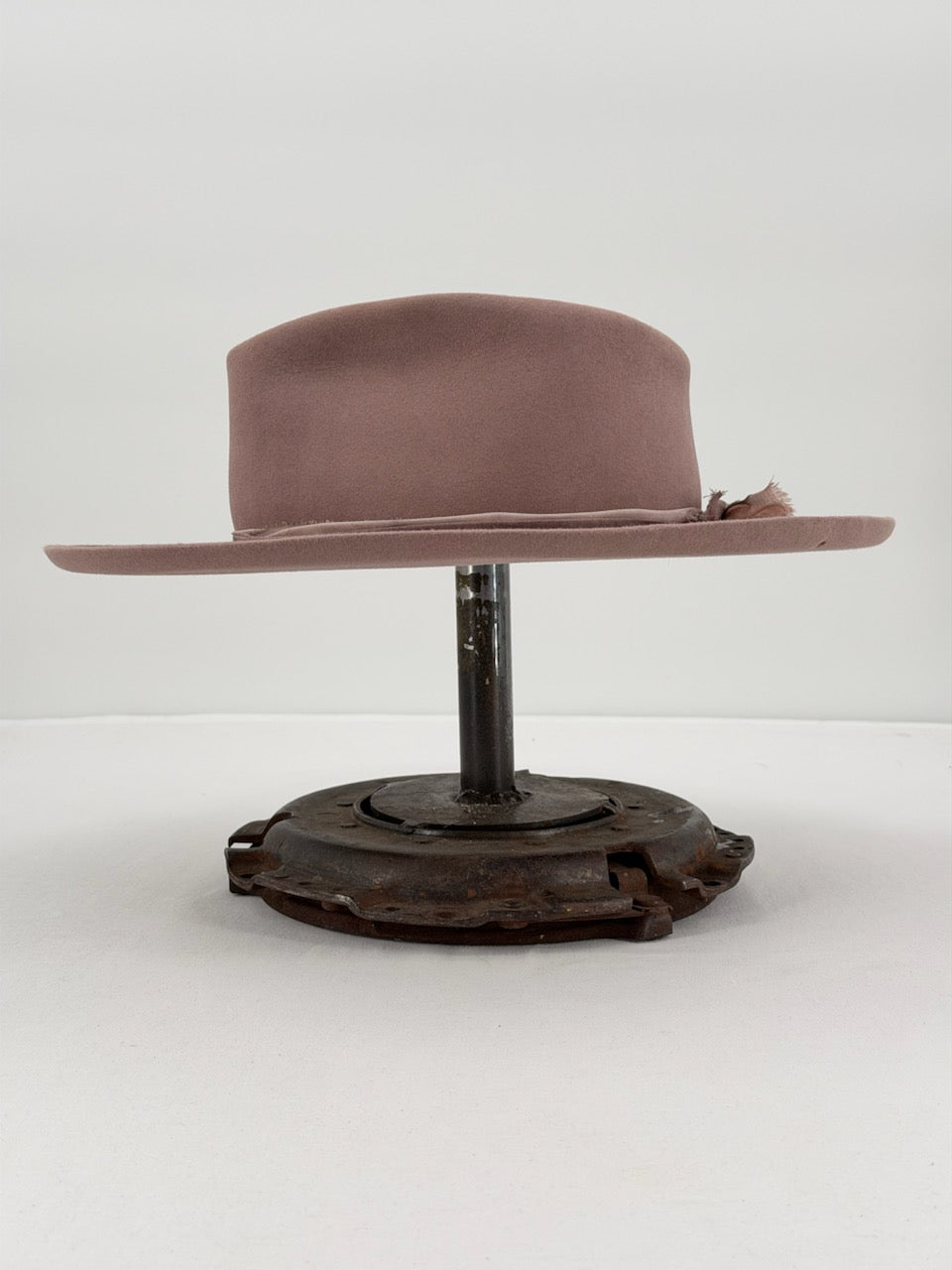 Dusty Rose Oval Rabbit Hat - 7 1/8