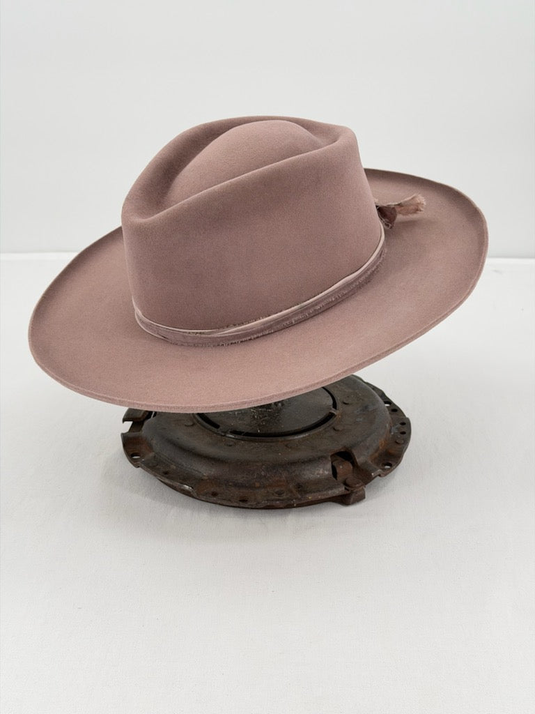 Dusty Rose Oval Rabbit Hat - 7 1/8