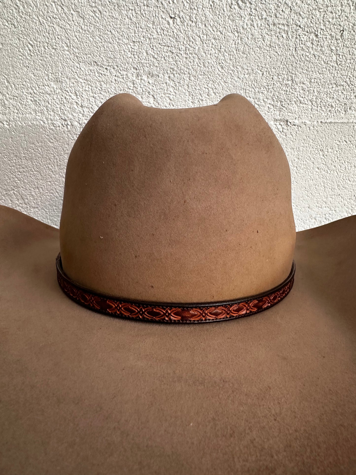 YHC Tooled Leather Barbed Wire Hatband