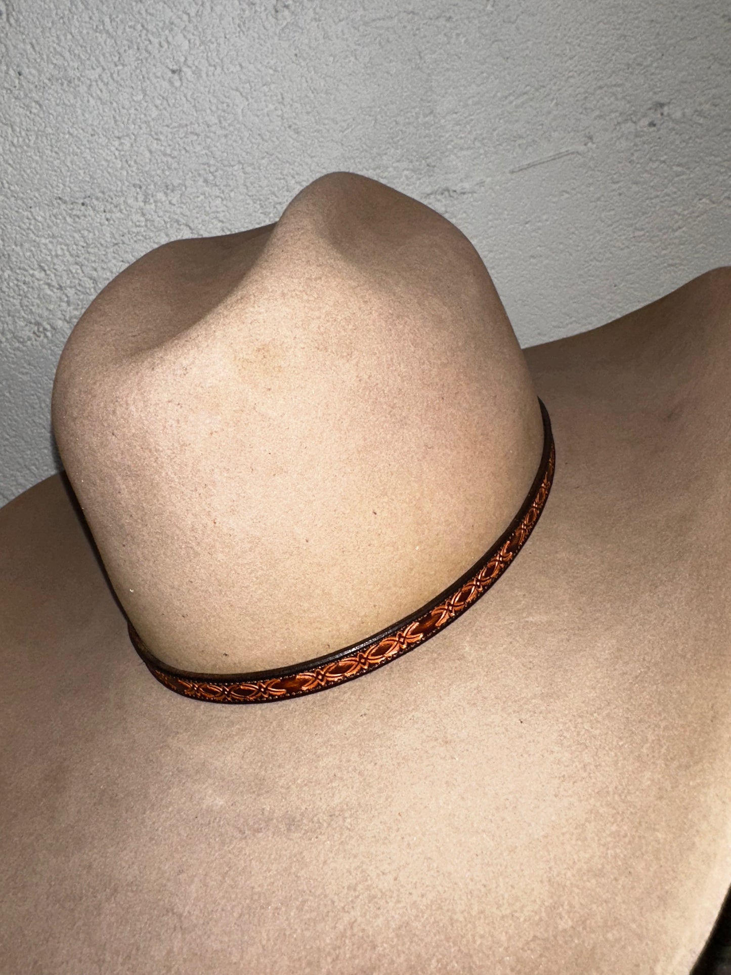 YHC Tooled Leather Barbed Wire Hatband