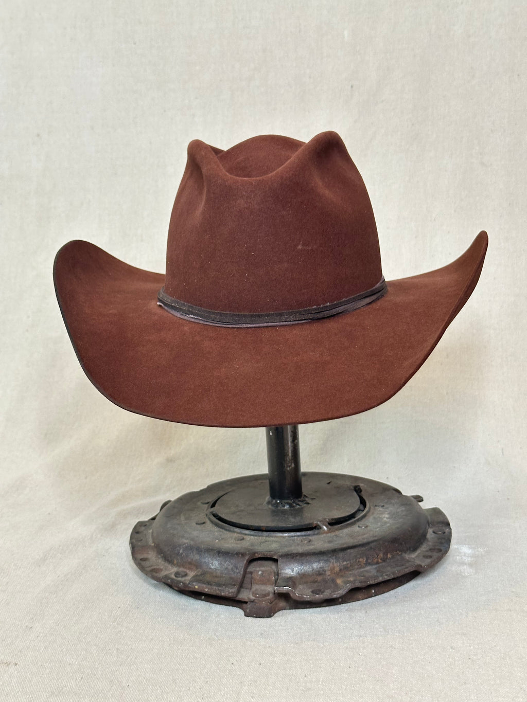 Burgundy Oval Beaver Hat - 6 7/8