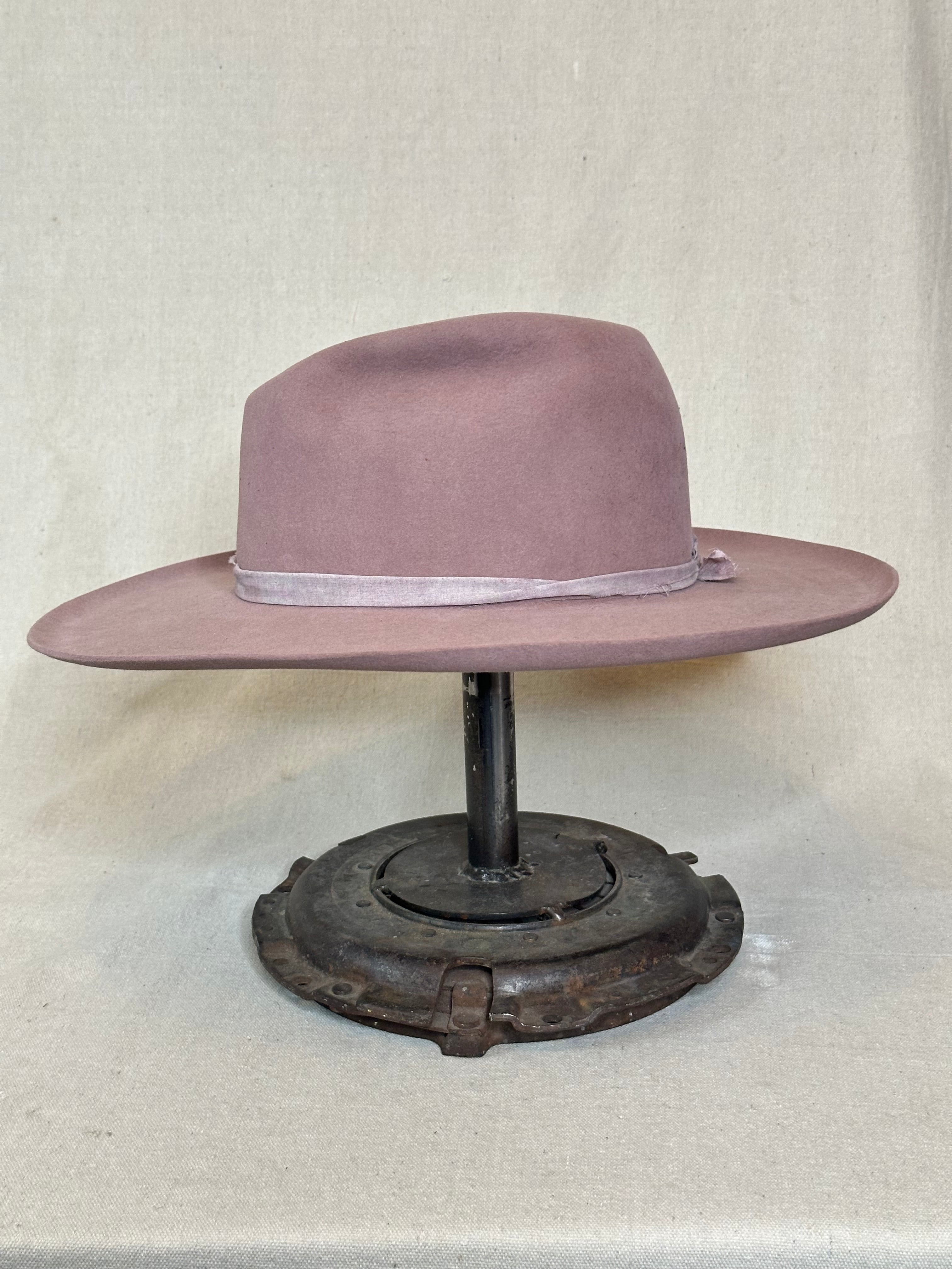 Dusty Rose Oval Nutria Hat - 7 1/4