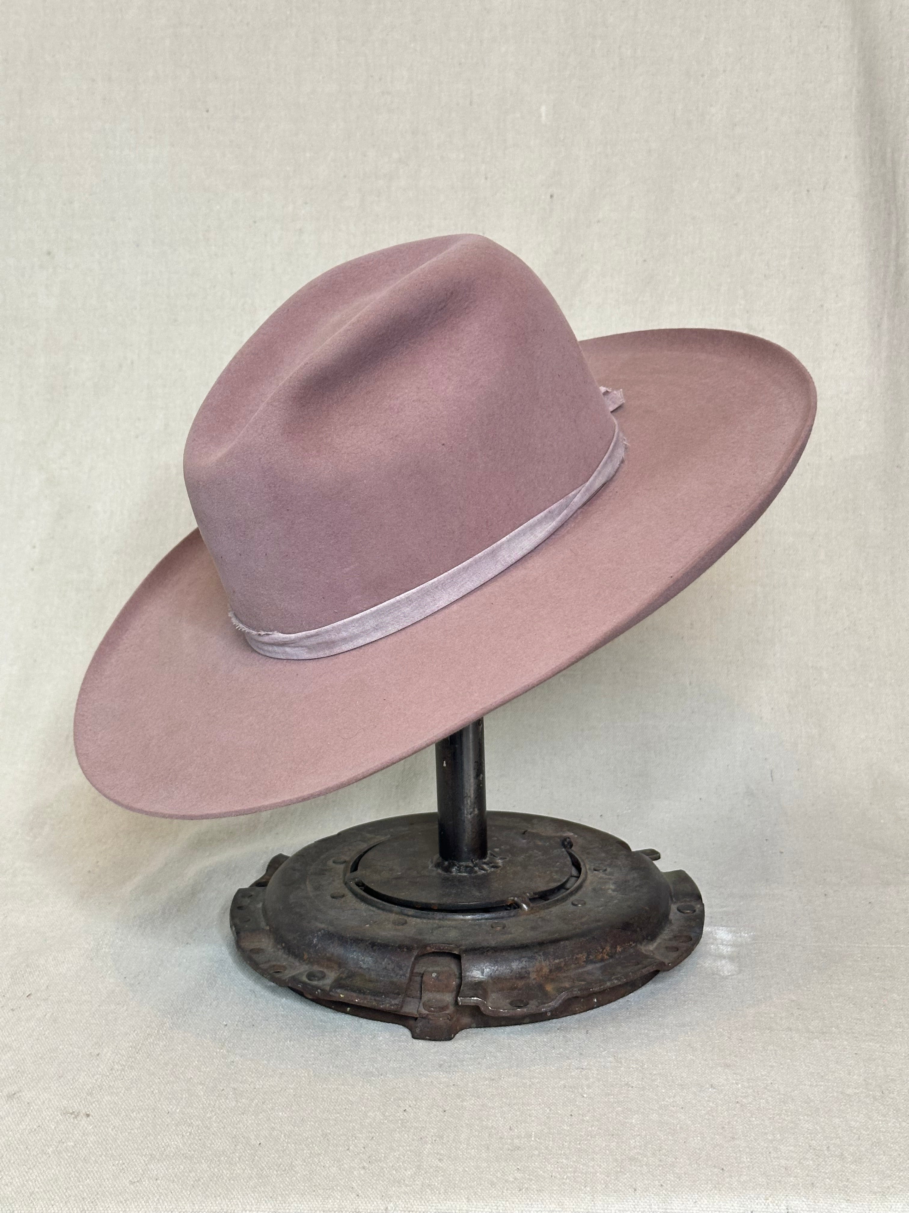 Dusty Rose Oval Nutria Hat - 7 1/4