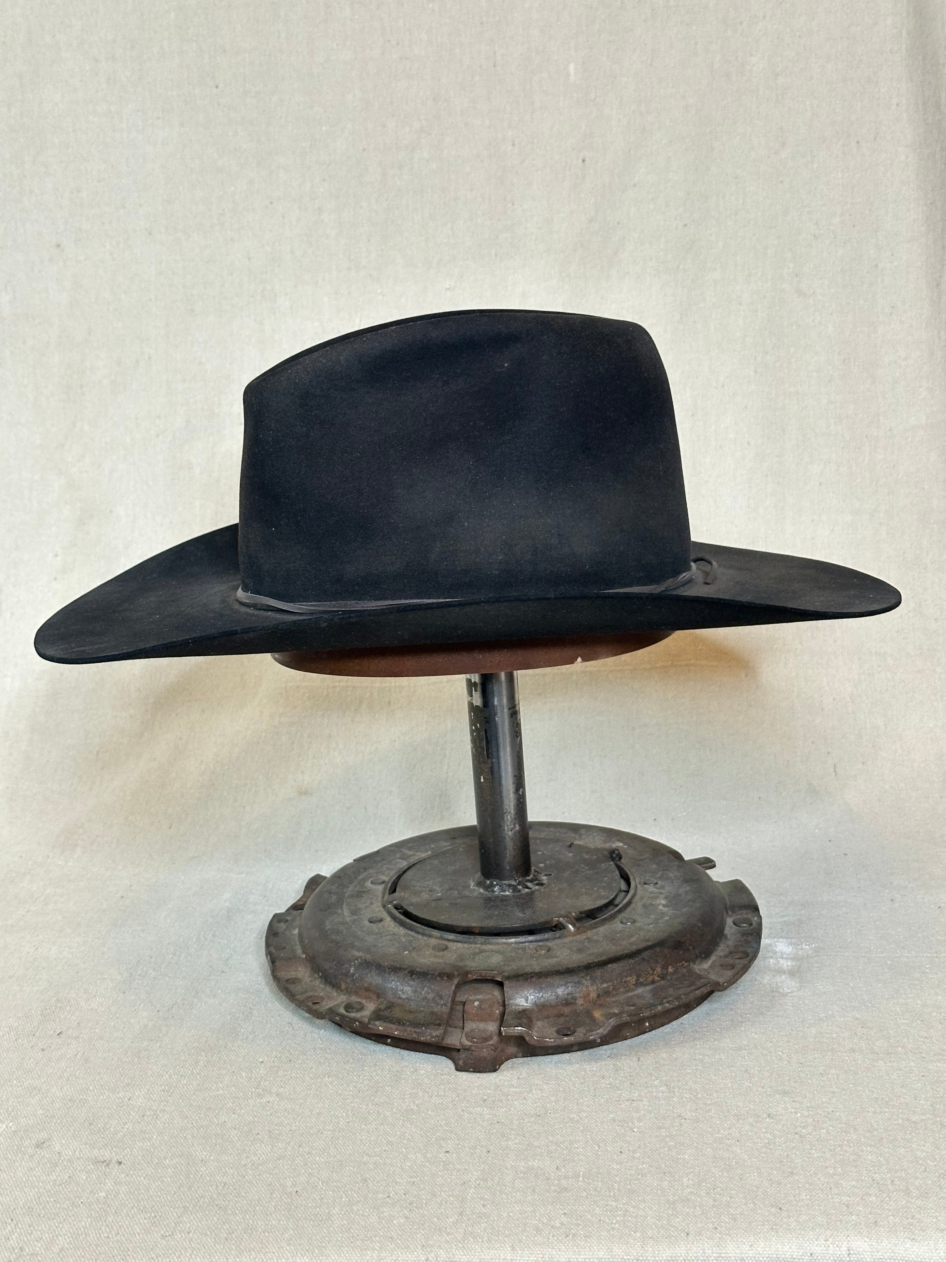 Black Long Beaver Hat - 7 1/8