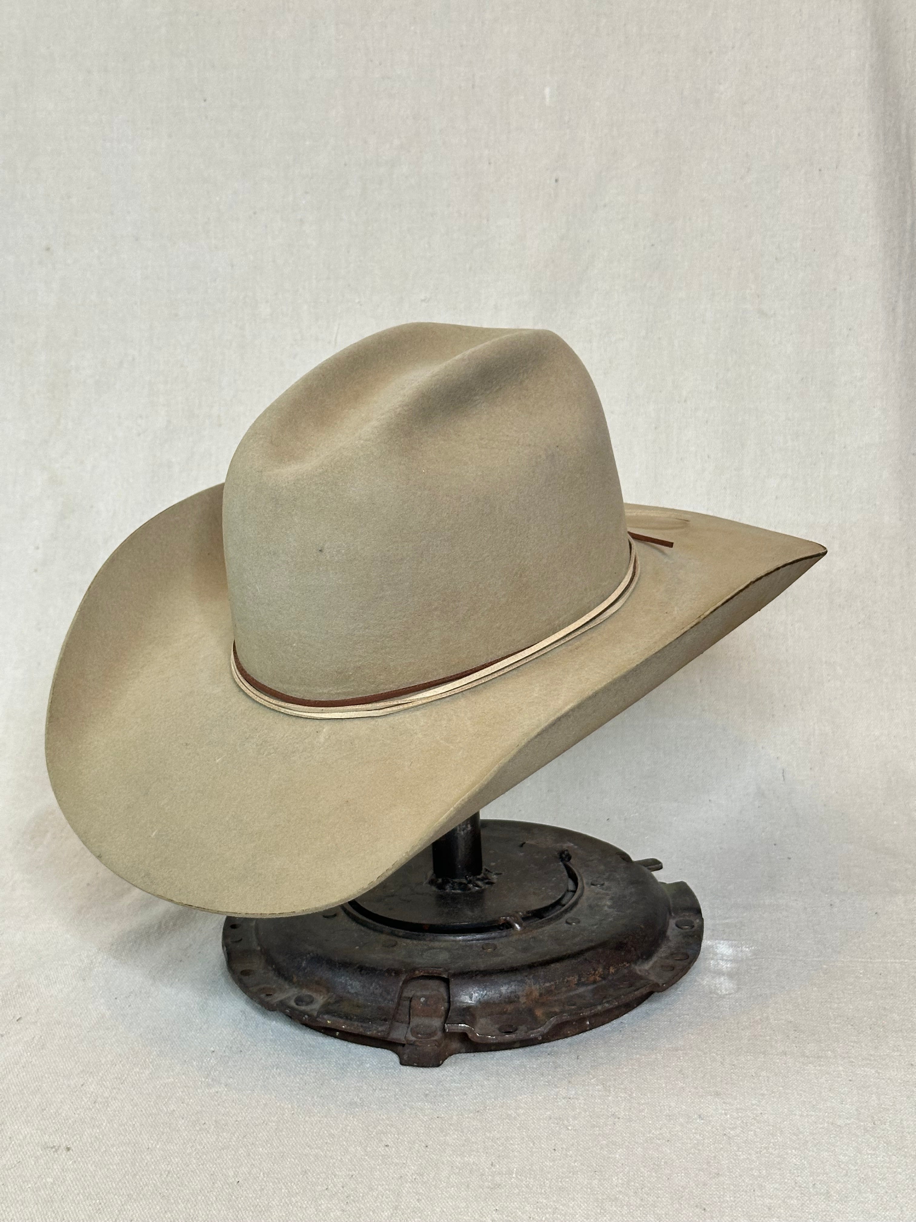 Sahara Oval Beaver Hat - 7 1/4