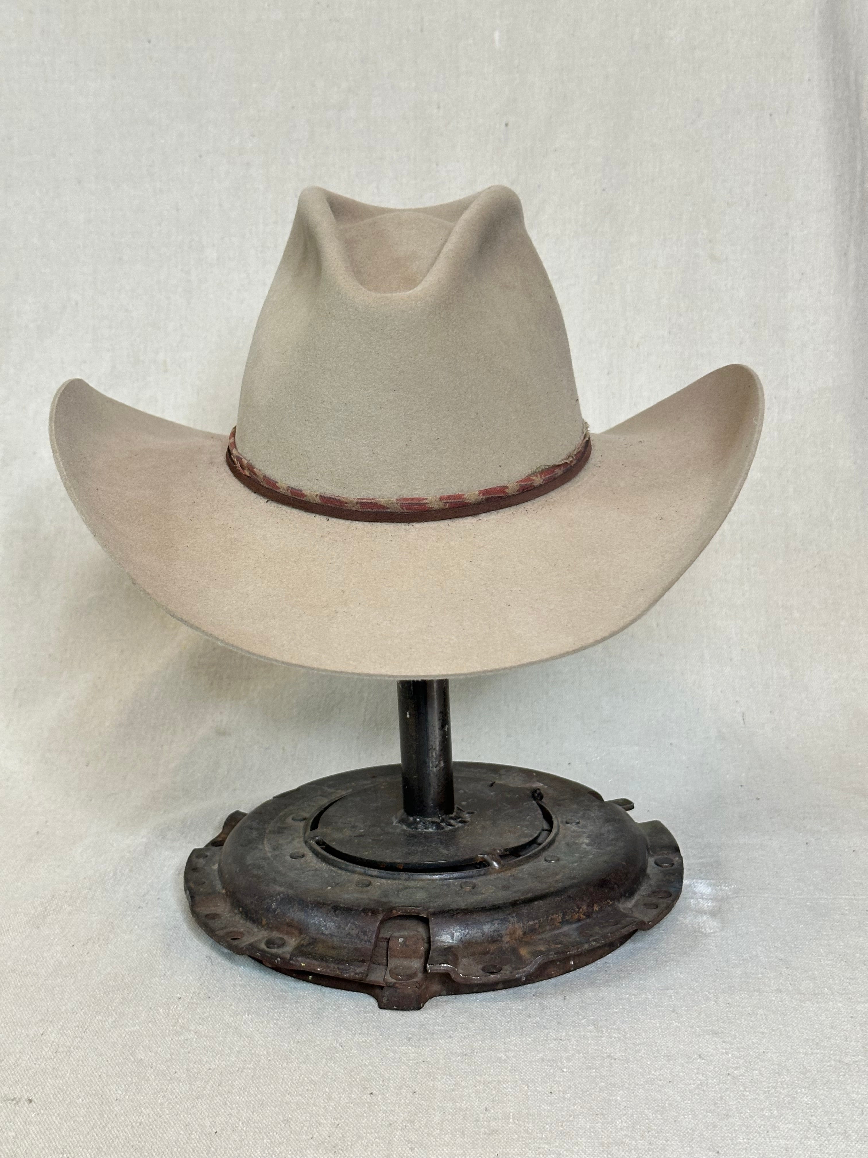 Bone Oval Beaver Hat - 6 3/4