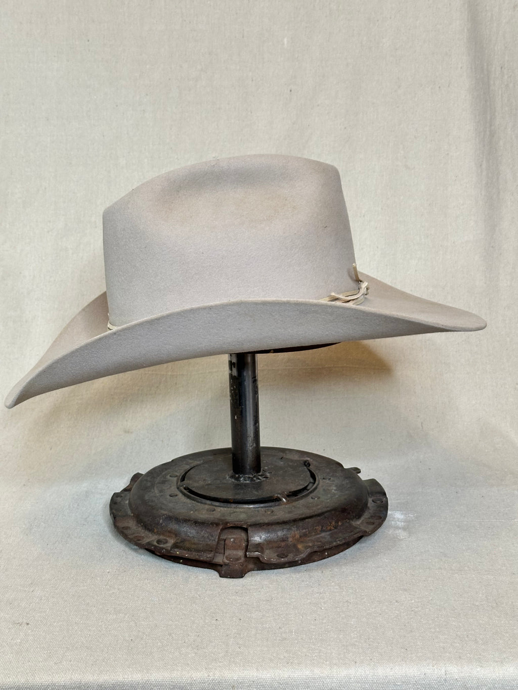 Bone Oval Nutria Hat - 7 1/4